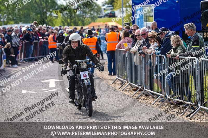 Vintage motorcycle club;eventdigitalimages;no limits trackdays;peter wileman photography;vintage motocycles;vmcc banbury run photographs
